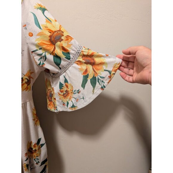 Sunflower Womens Dress With Bell Sleeves & Pockets Size 20W Babydoll - Picture 4 of 7